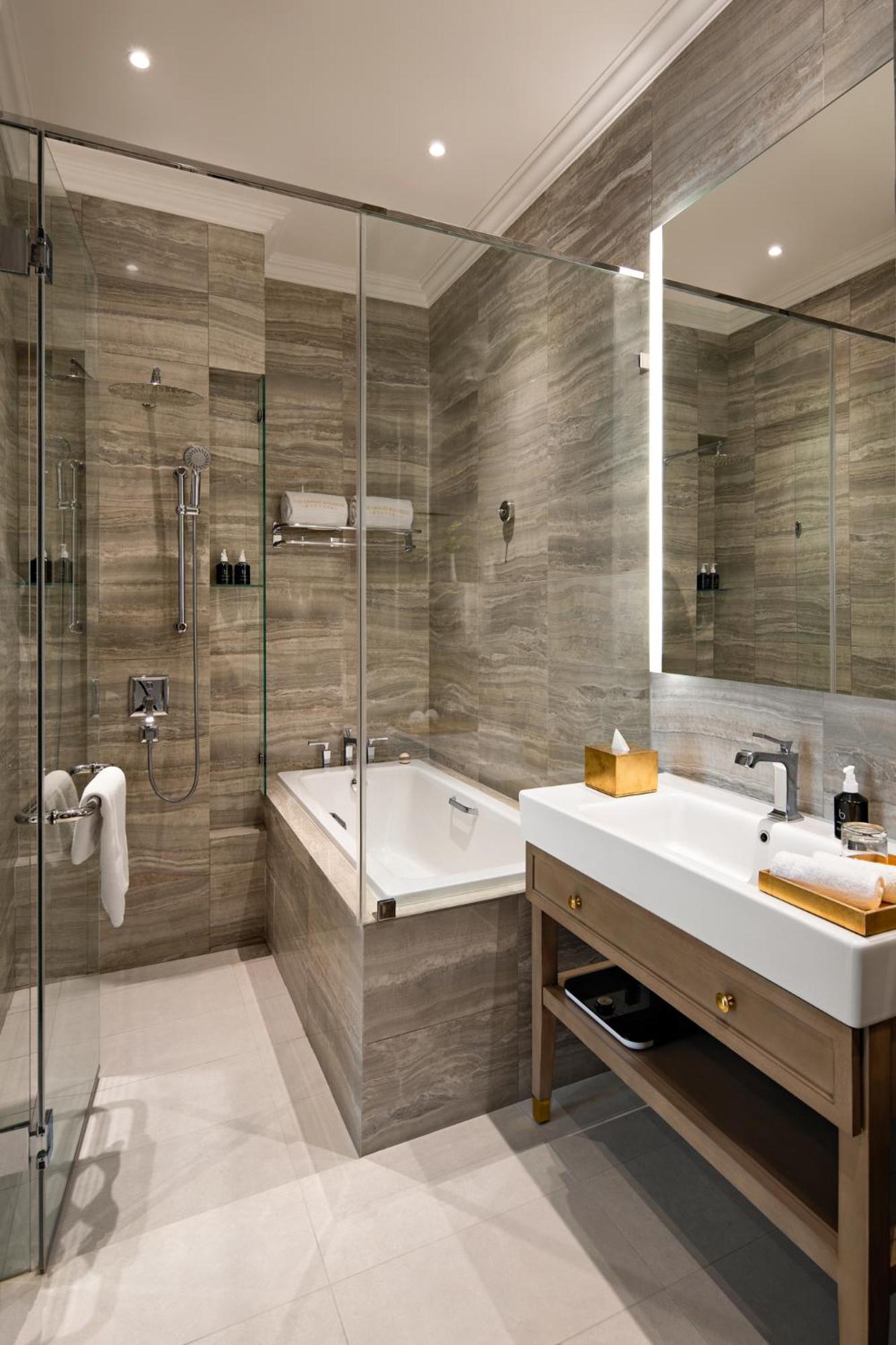 Two Bedroom Executive,1537153342:JPEG